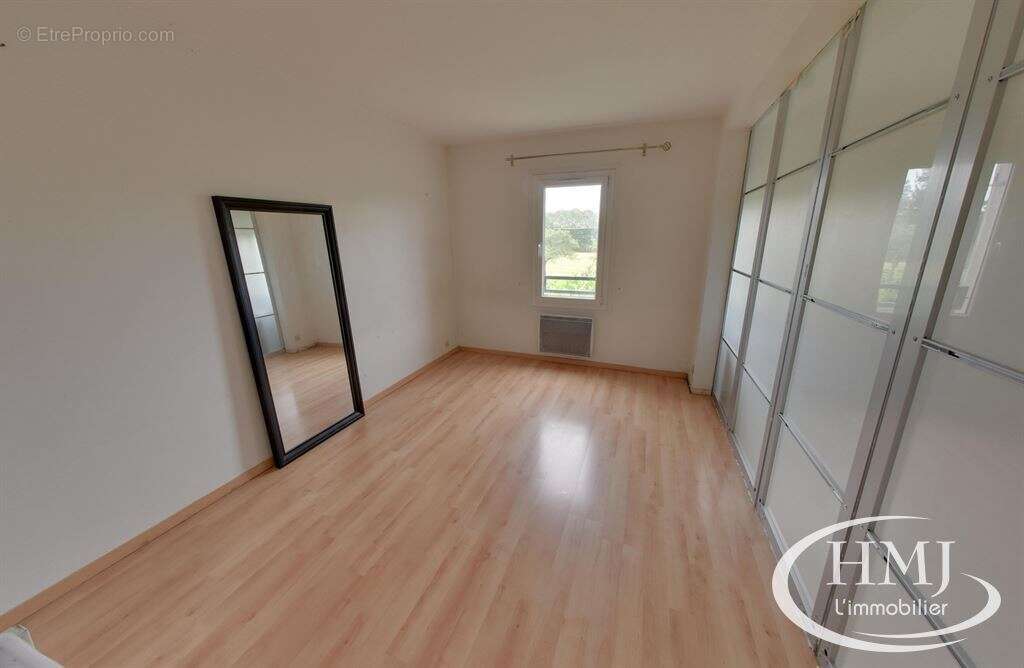 Appartement 87 m² à Courcouronnes  - photo 6