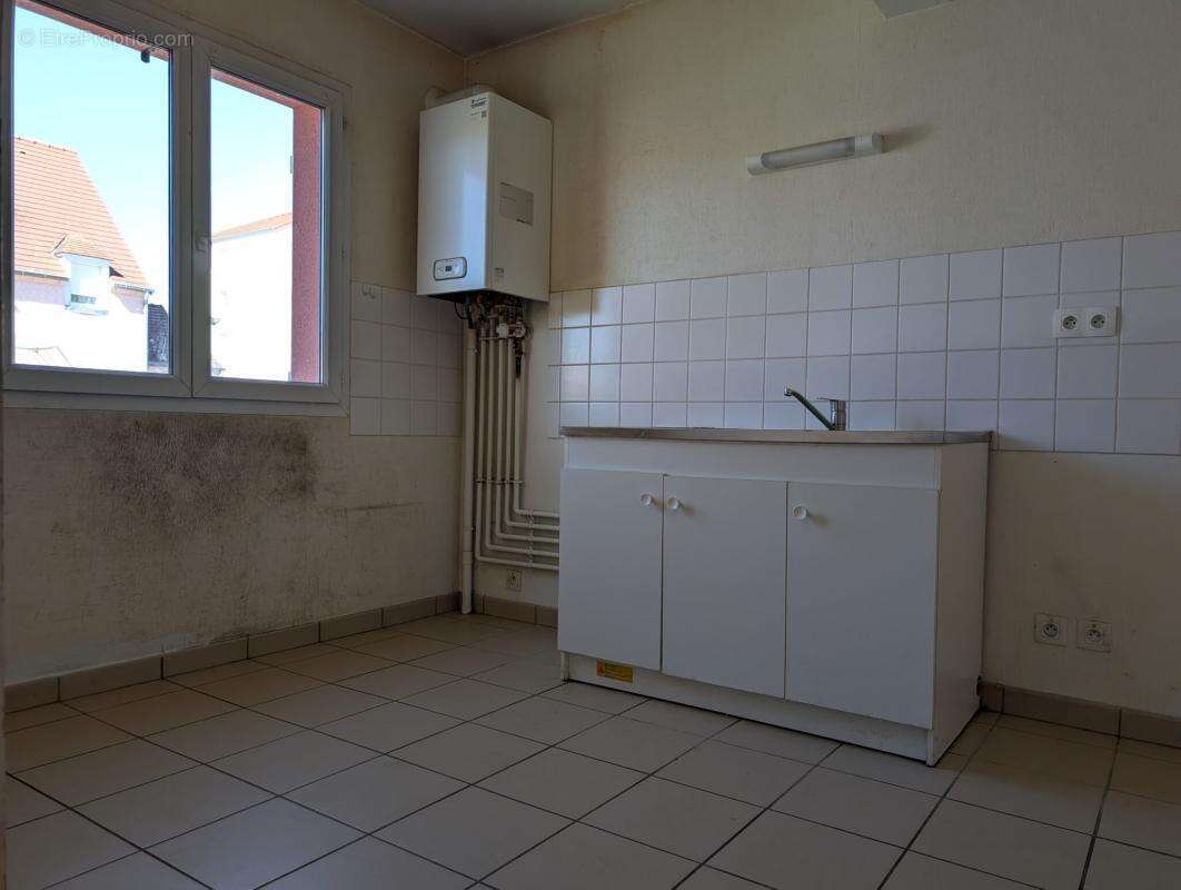 Maison 71 m² à Moulins  - photo 4