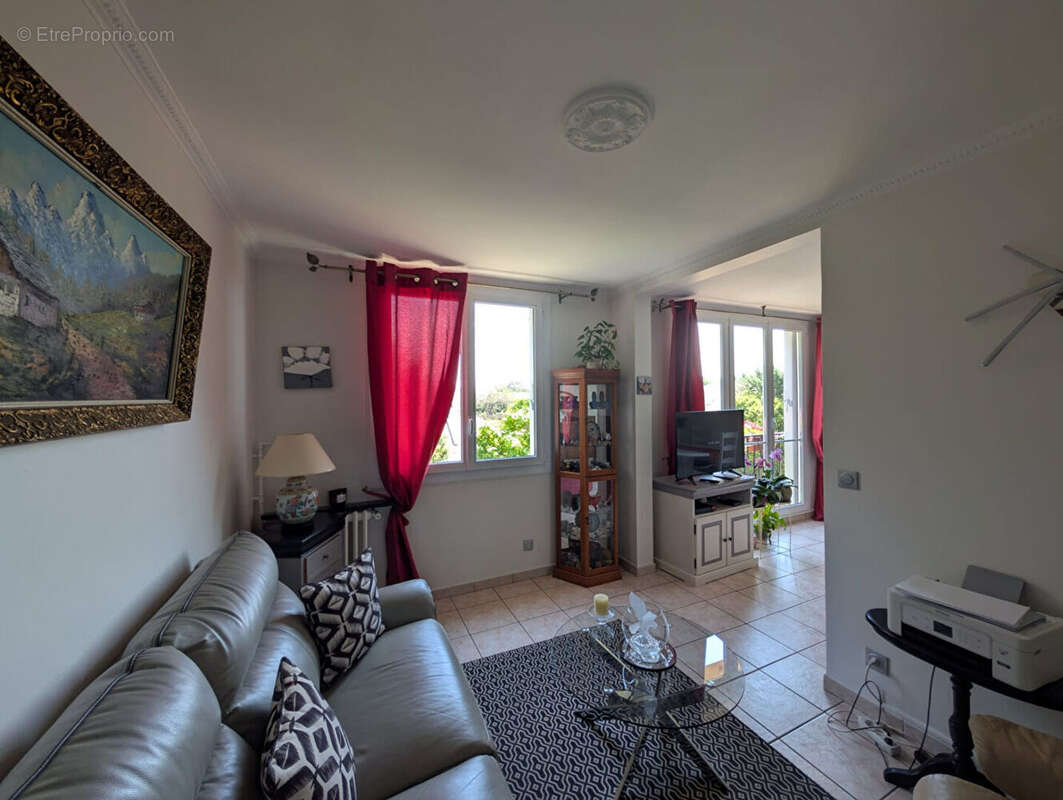 APPARTEMENT  4 PCS centre ville proche GARE - photo 7