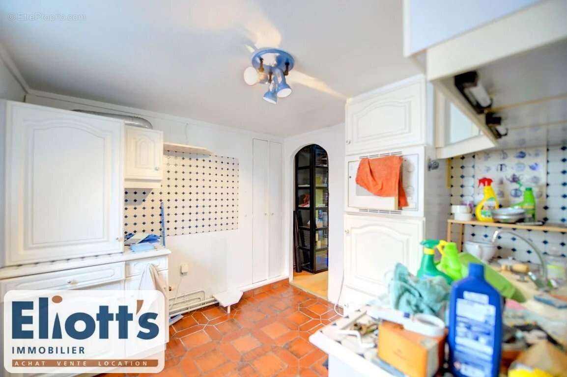 Appartement à PARIS-4E