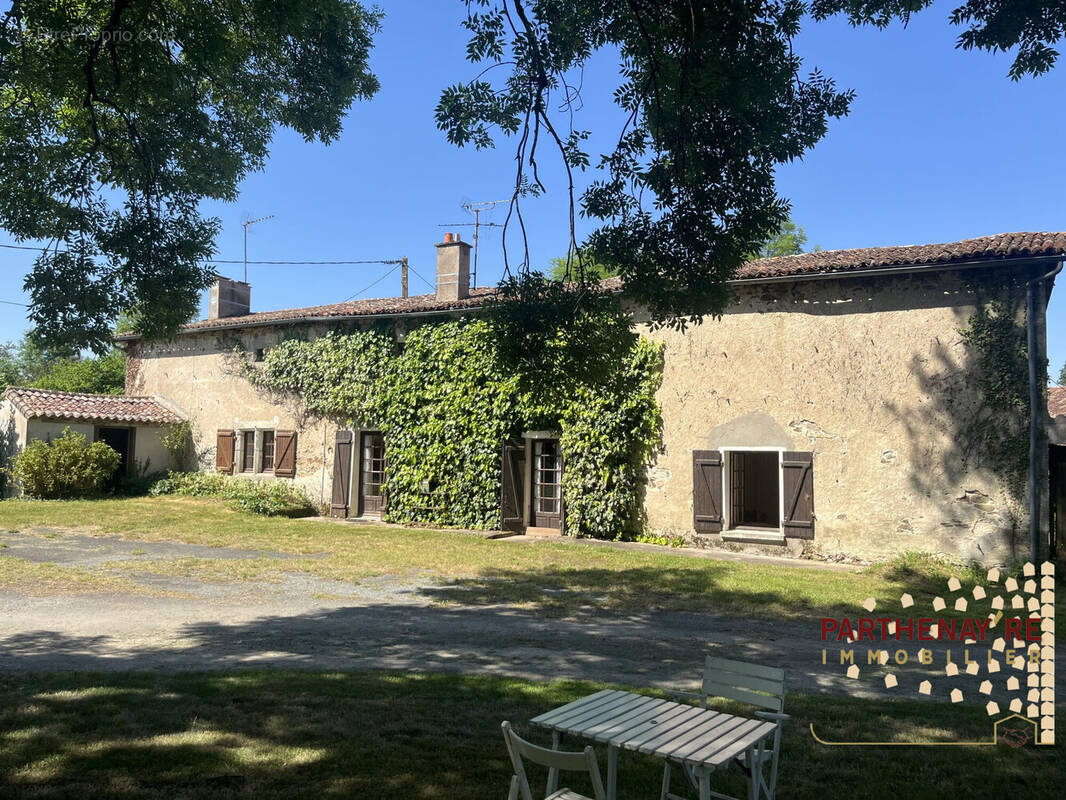 Maison à VOUHE