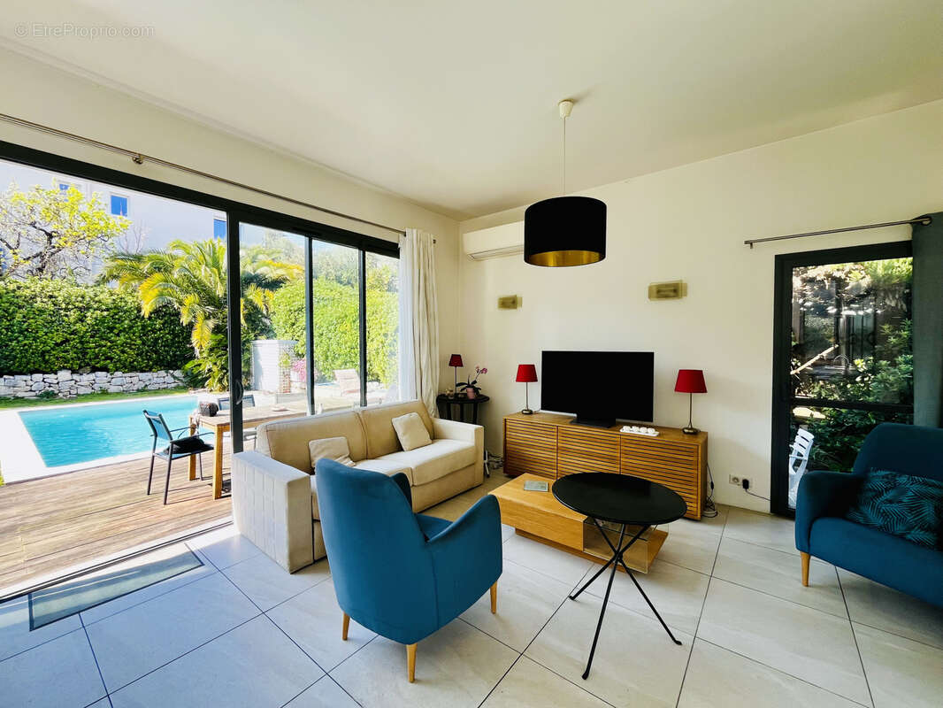 Maison à ANTIBES