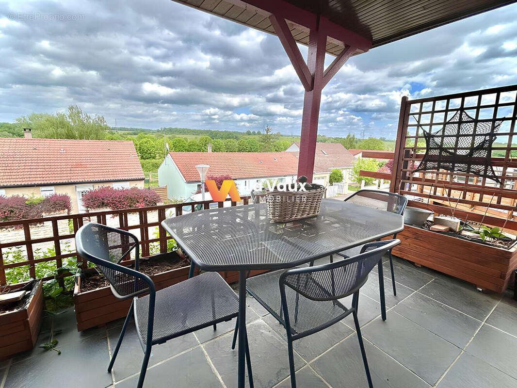 Maison à BAINVILLE-SUR-MADON