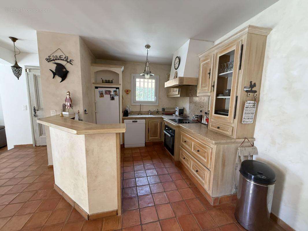 Maison à SAINT-MAXIMIN-LA-SAINTE-BAUME