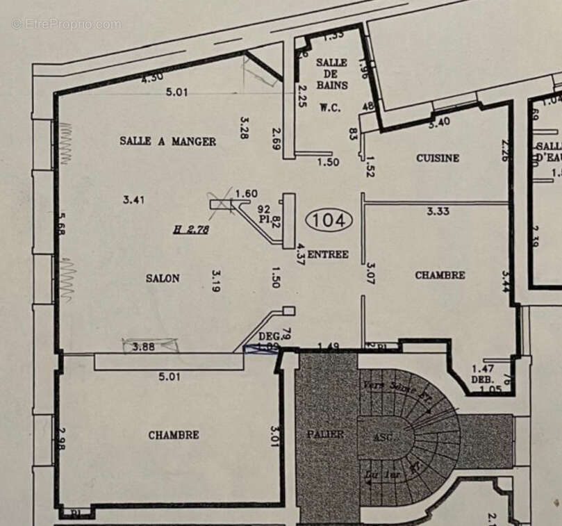 Appartement à PARIS-17E