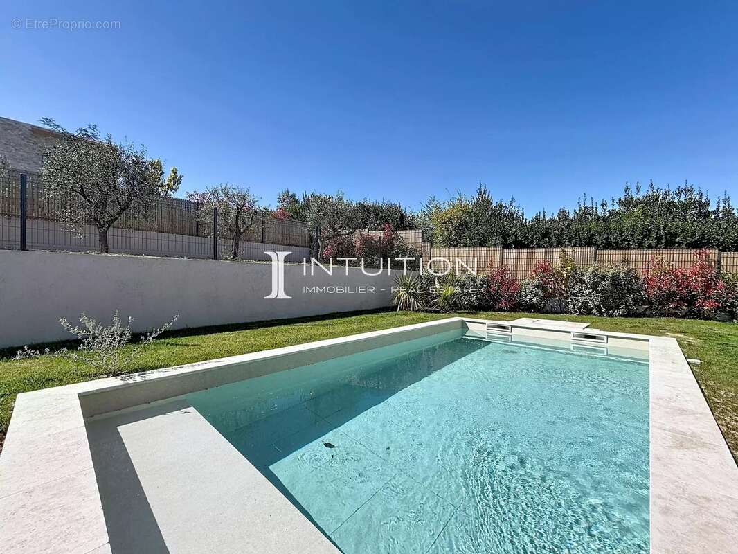 Maison à MOUGINS