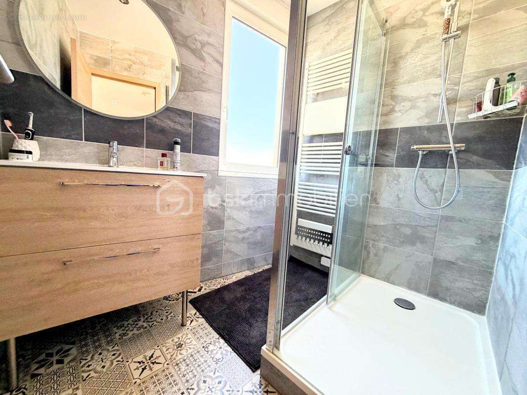 Appartement à CORMONTREUIL