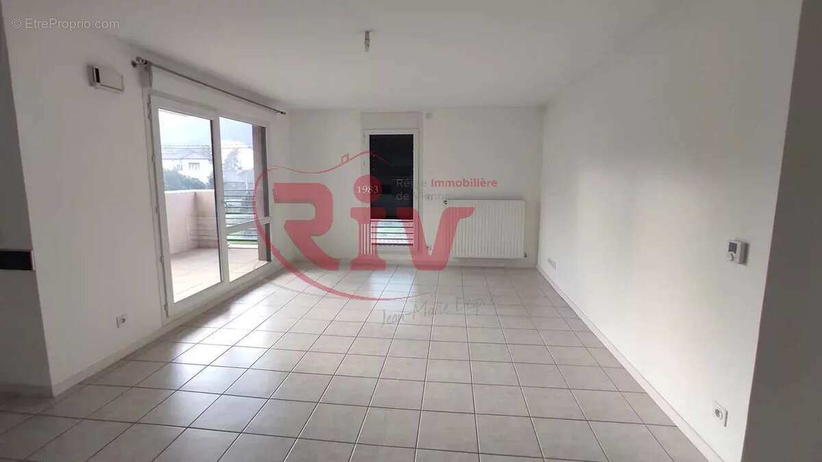 Appartement à SAINTE-COLOMBE