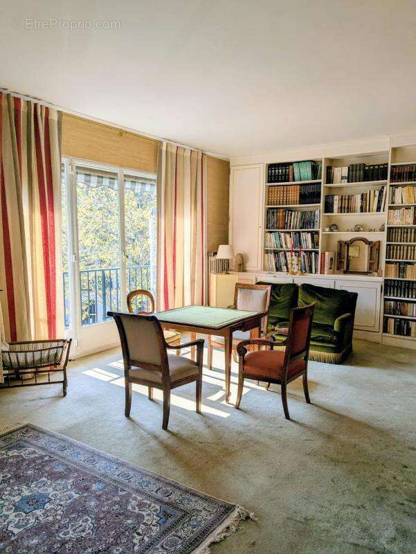 Appartement à PARIS-6E