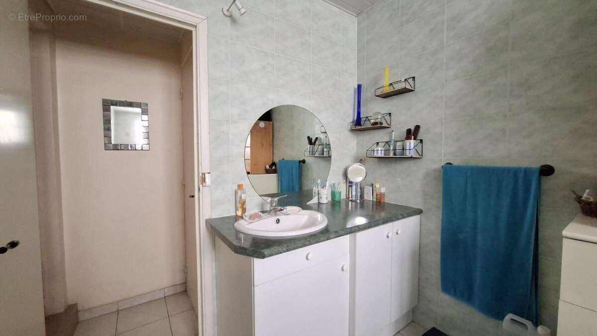 Appartement Neuilly Sur Seine 3 pièces 79 m2 - photo 14