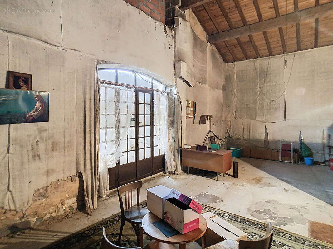 Maison pierre, 3 chambres, garage, chai et jardin - photo 11