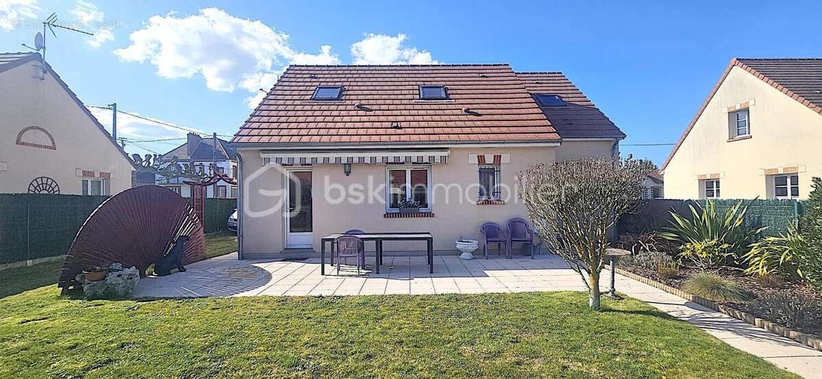 Maison à SULLY-SUR-LOIRE