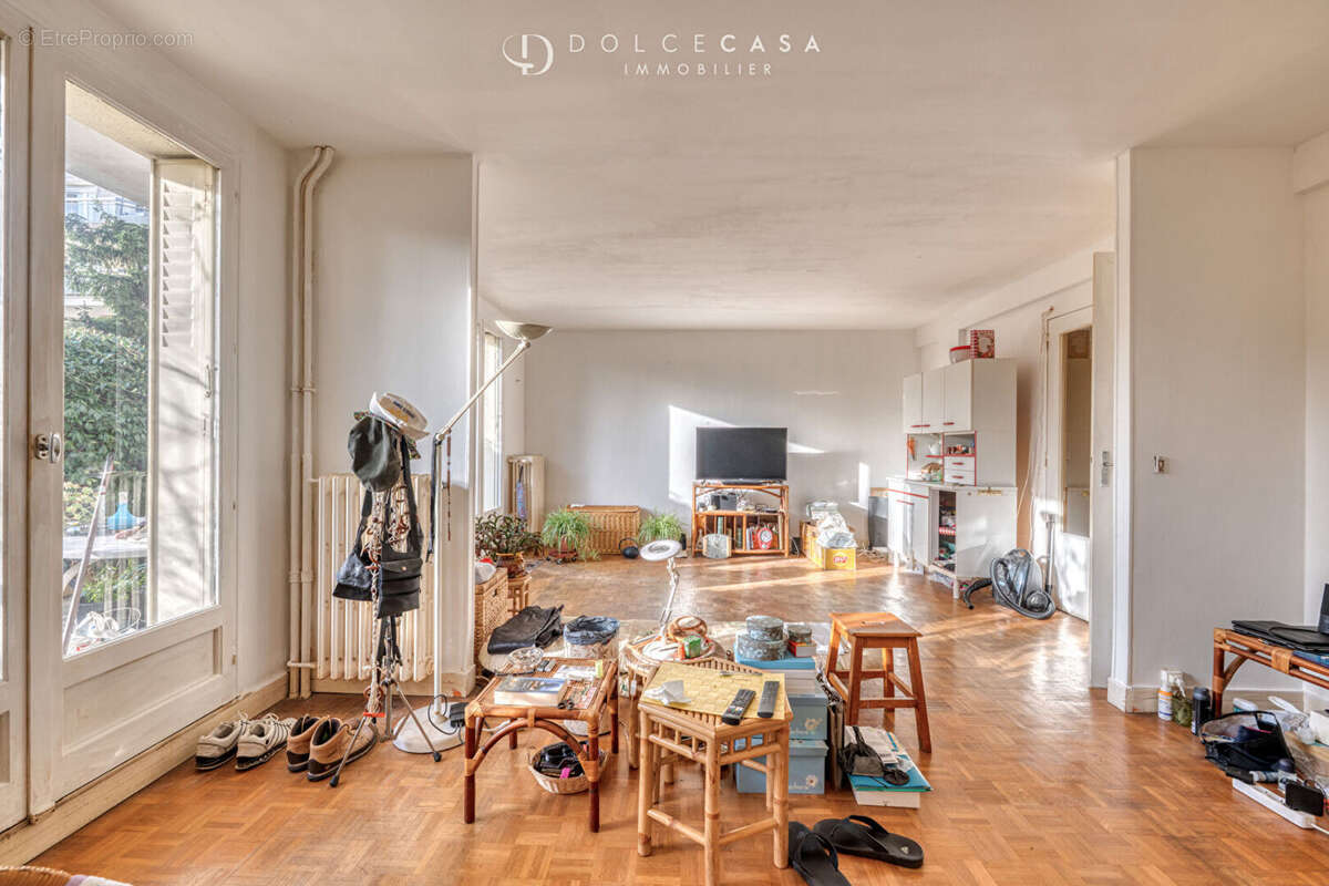 Appartement à NEUILLY-PLAISANCE