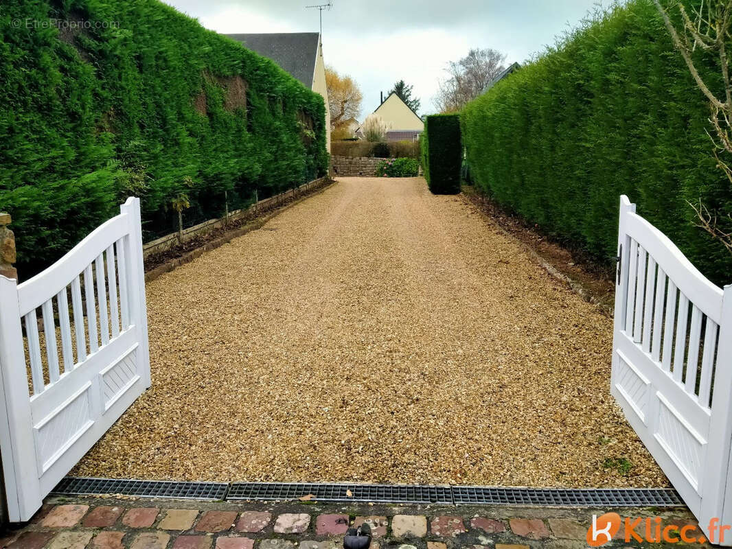 Maison à SAINT-PIERRE-EN-PORT