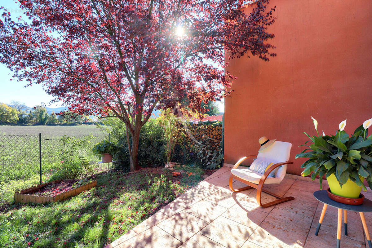 Maison à GREOUX-LES-BAINS