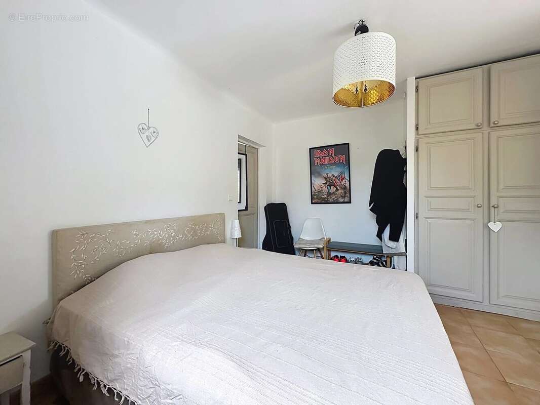 Maison à VALLAURIS