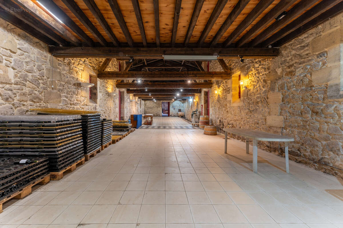 Maison à LESTIAC-SUR-GARONNE