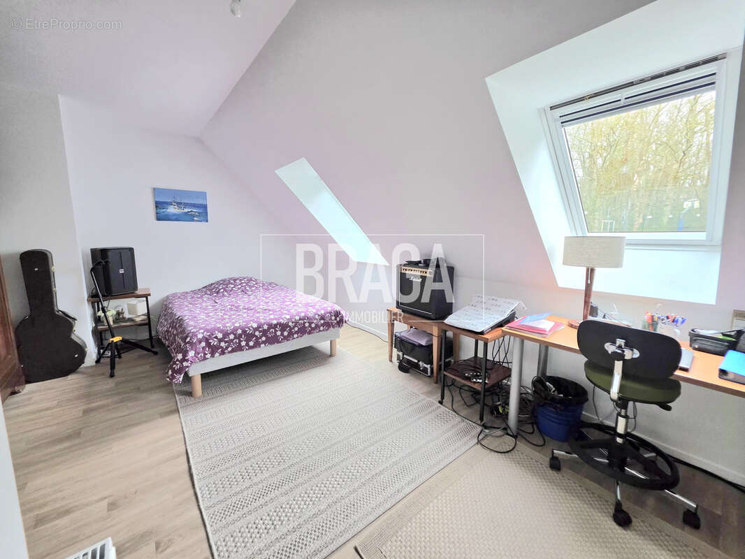 Appartement à SAINT-MARTIN-BOULOGNE