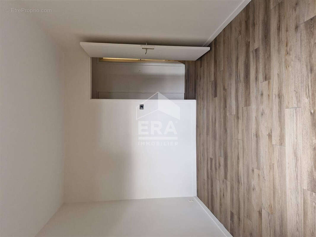 Appartement à EMERAINVILLE