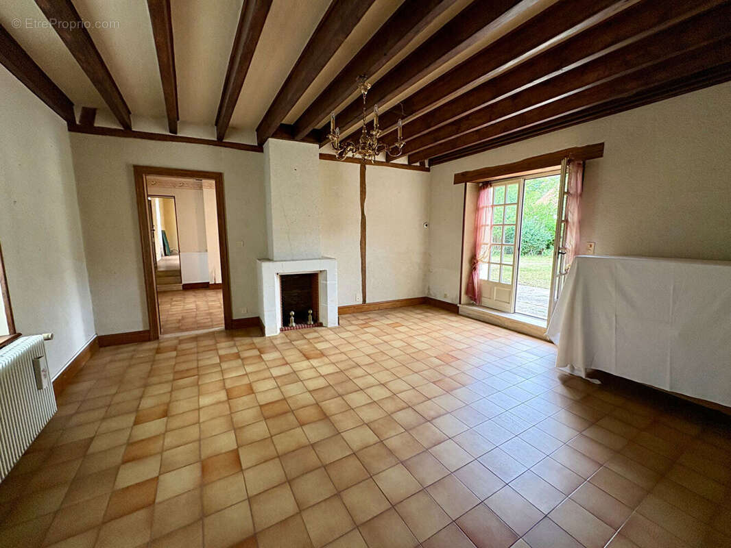 Charmante maison de caractère avec dépendances. - photo 4