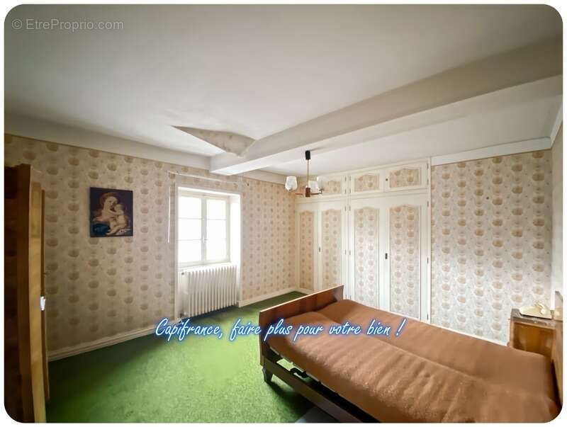 Ensemble immobilier comprenant  2 maisons de village sur terrain de 2285 m² - photo 10