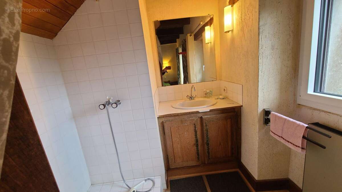 Maison à PLOUGONVEN