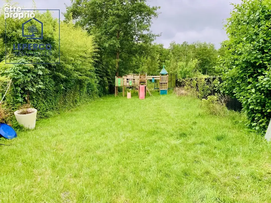 Maison en pierre 6 pièces de 151 m² - photo 10
