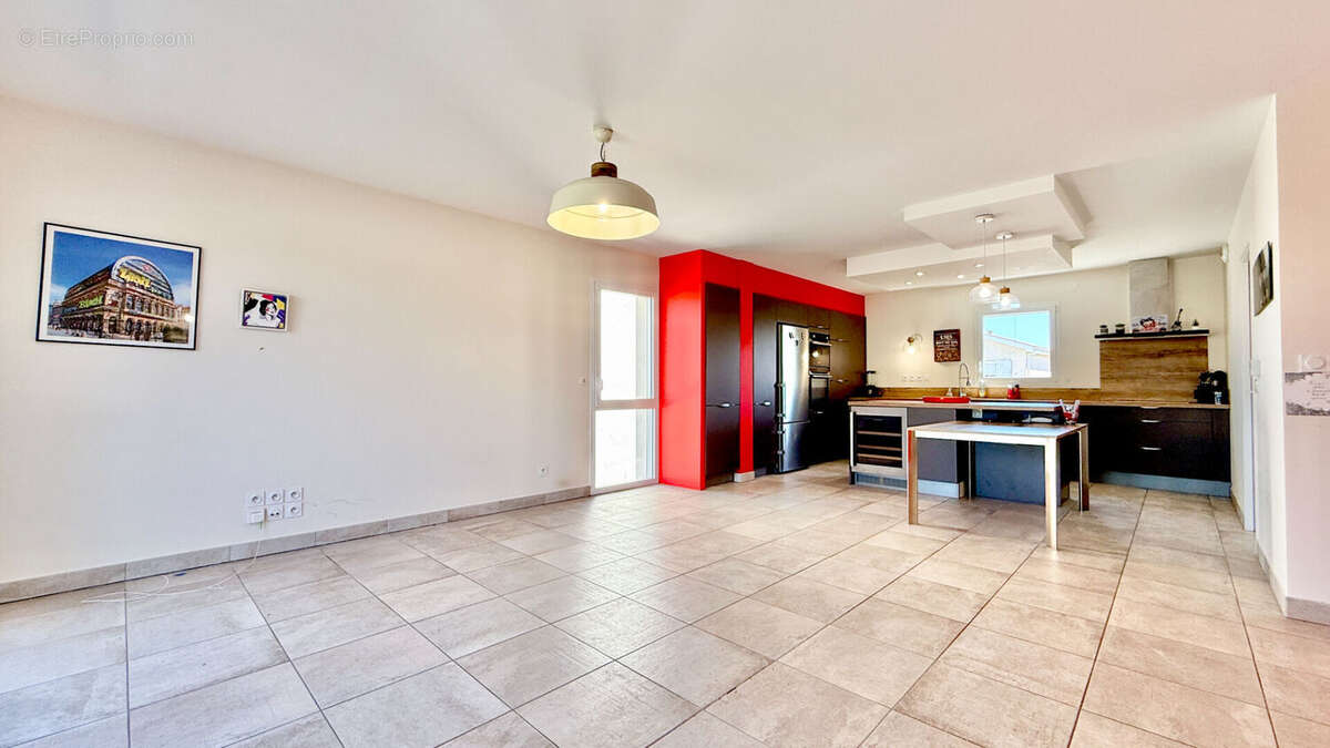 Appartement à BRINDAS