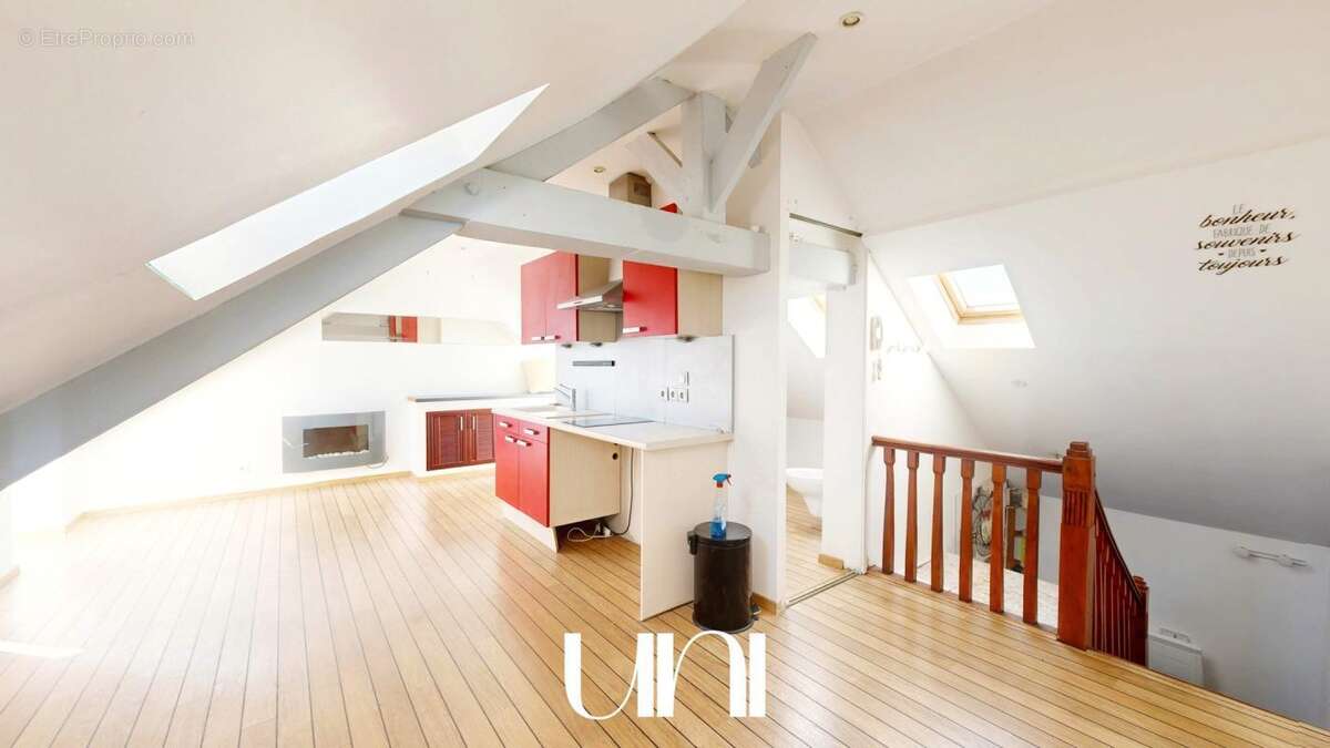 Commerce à HOULGATE