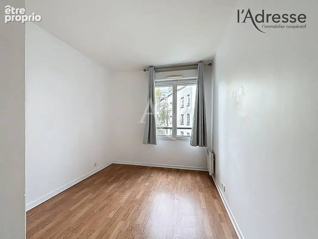 Suresnes - Marché Caron - 4 pièces de 94m² cave parking - photo 9