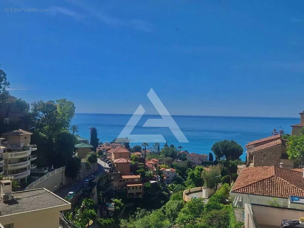 Appartement à ROQUEBRUNE-CAP-MARTIN