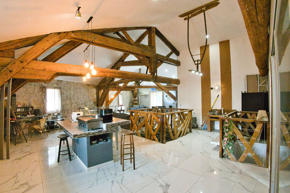 Maison à PEYRIAC-DE-MER