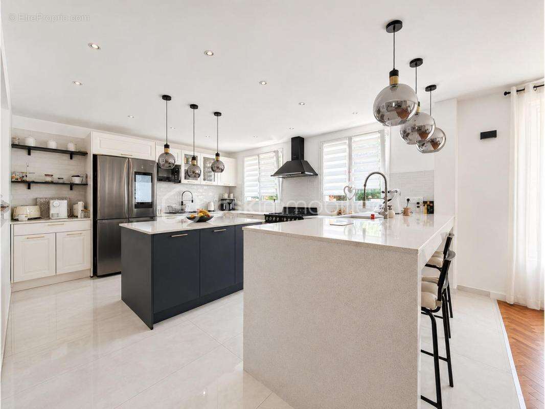 Maison spacieuse au cœur de la ville, votre futur havre de paix! - photo 4
