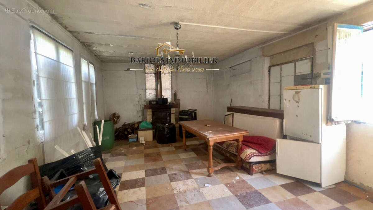 Maison à TAVERNES