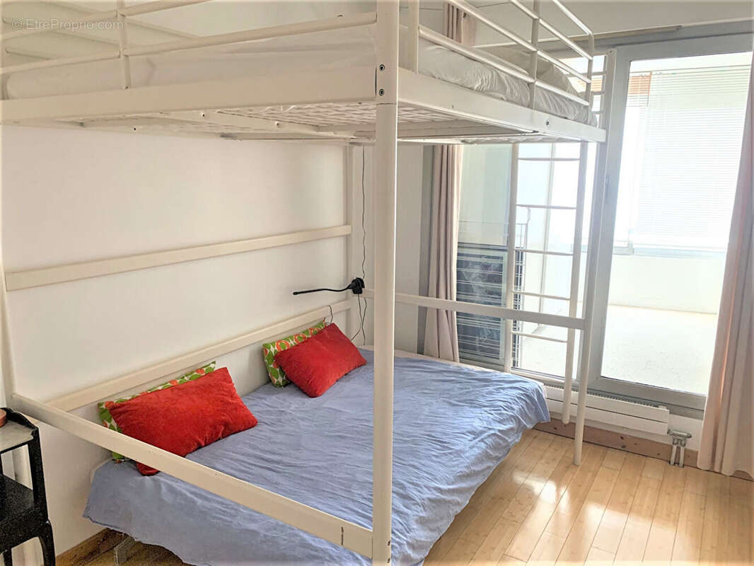 Appartement  4 pièce(s) 93m² + Cave +2 Parkings - photo 18