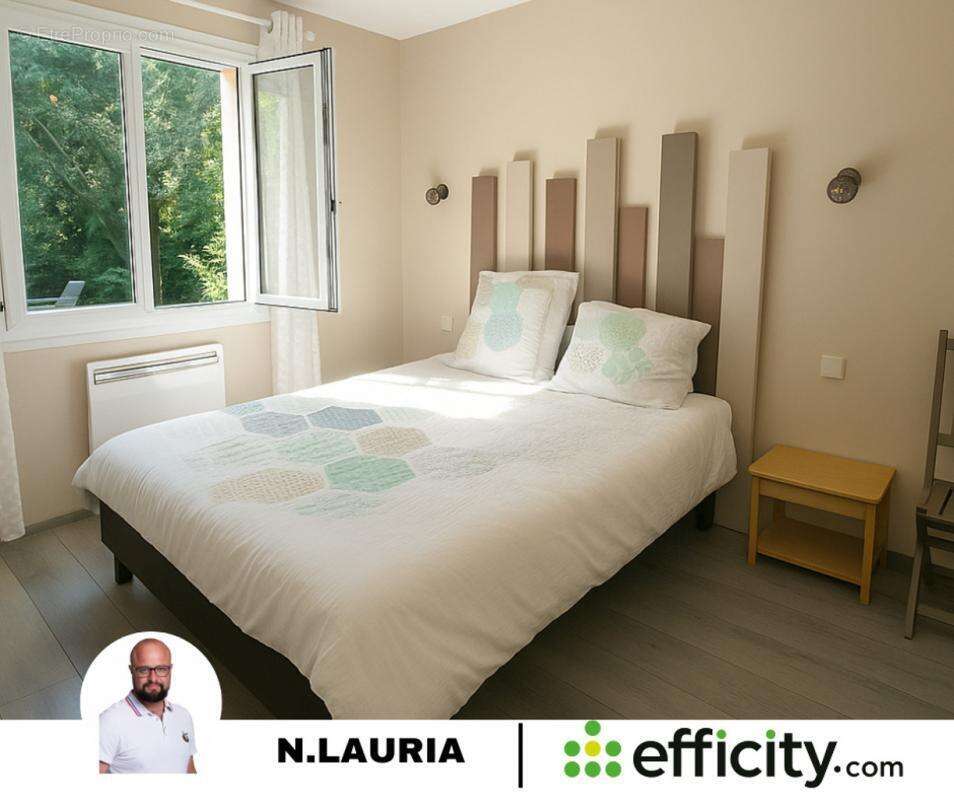 Maison à PEYROLLES-EN-PROVENCE