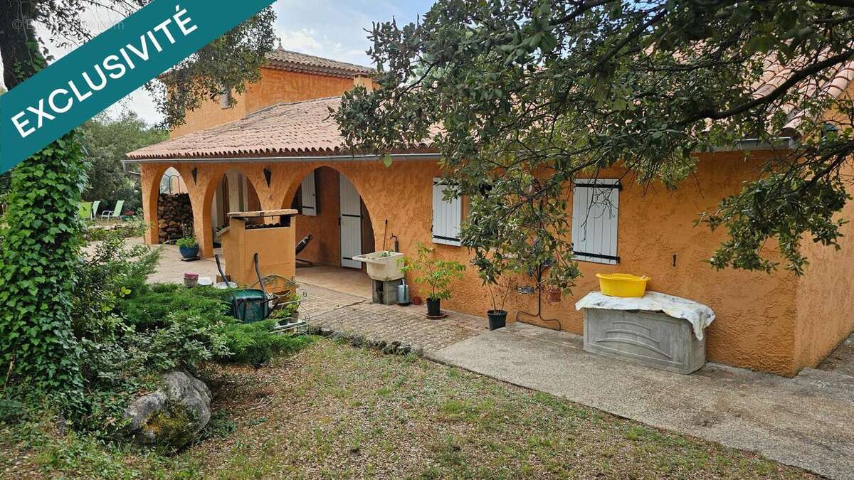 Photo 3 - Maison à SILLANS-LA-CASCADE