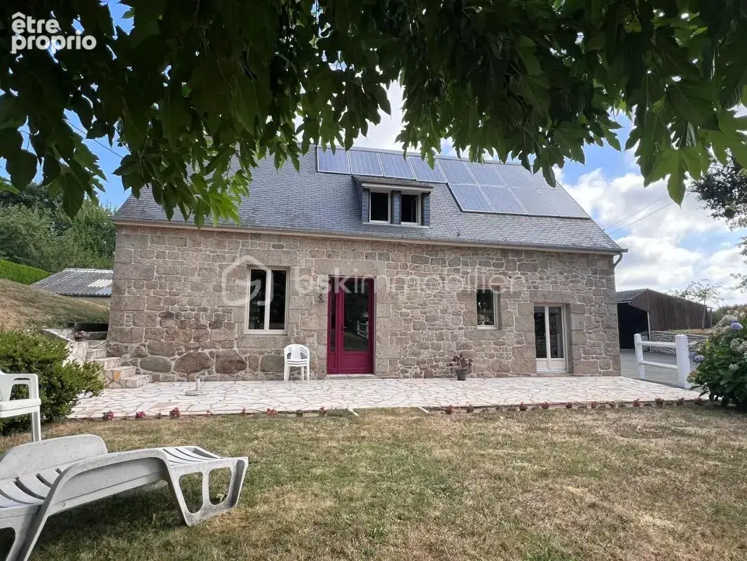 Maison à LA BAZOUGE-DU-DESERT
