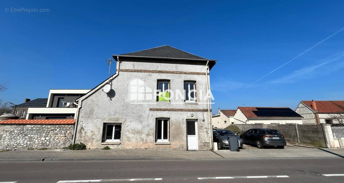 Maison à OISSEL