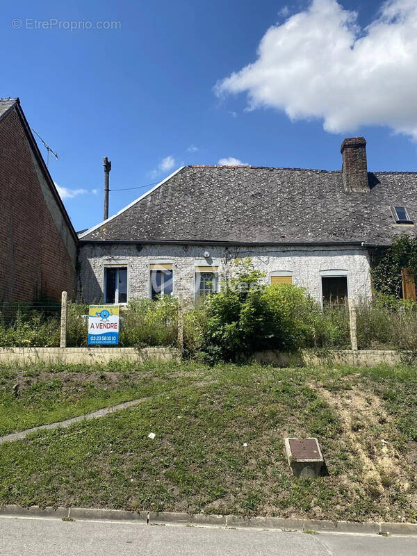 Maison à SAINS-RICHAUMONT