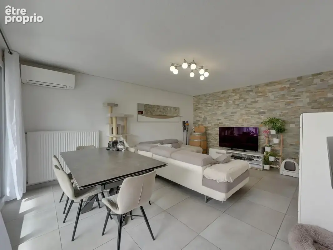 Appartement à ECHIROLLES