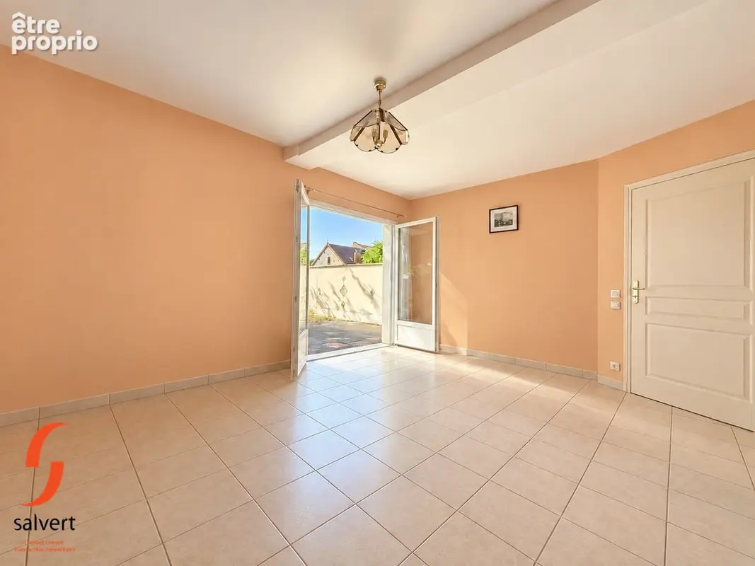 A vendre, Maison 4 chambres, ascenseur, garage, jardin. - photo 14