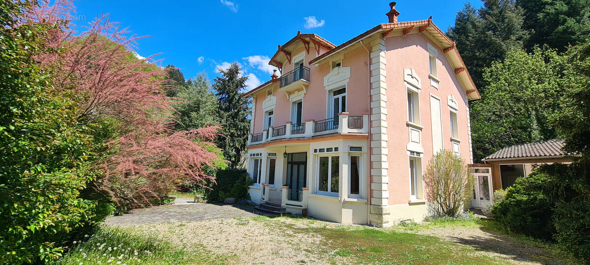 Maison à MARIAC