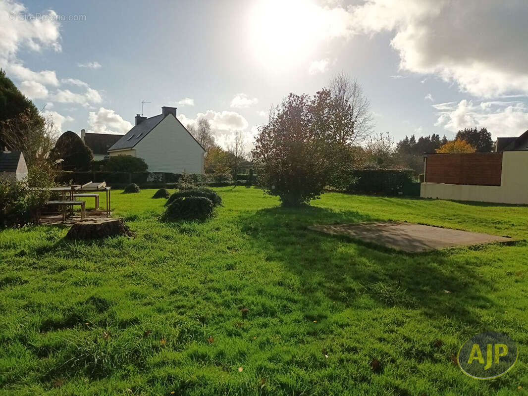 Maison à QUESTEMBERT