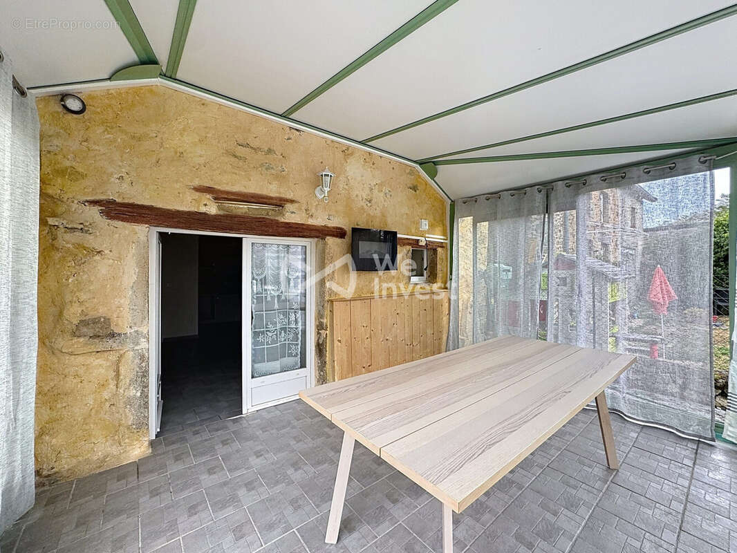 Maison 4 pièces 100 m² à vendre à Blot-L'eglise (63440) - photo 7