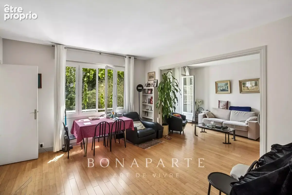 Paris xvie – trocadero  grand t3 avec balcon, ascenseur et cave - photo 4