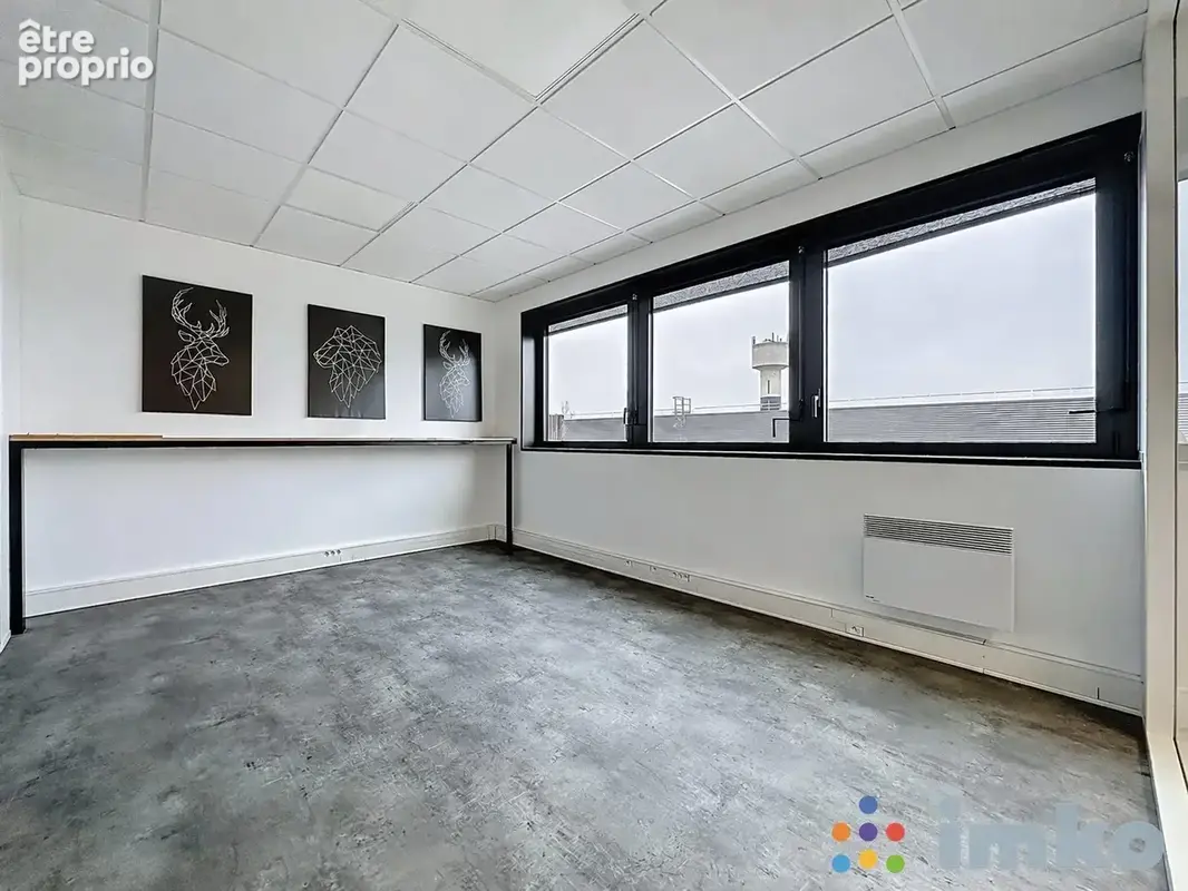 Commerce 250 m² à vendre à Croix (59170) - photo 8