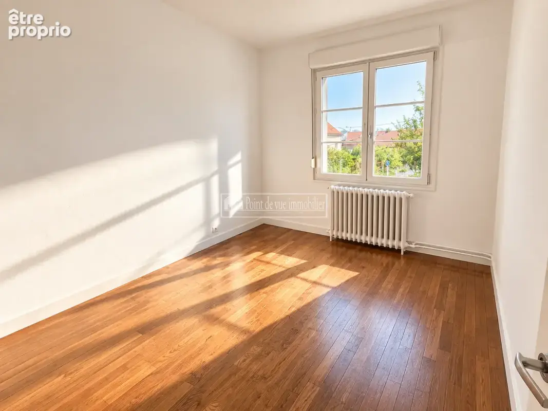 Maison individuelle 7 pièces de 195m2 + sous sol total sur 782m2 de terrain - photo 15