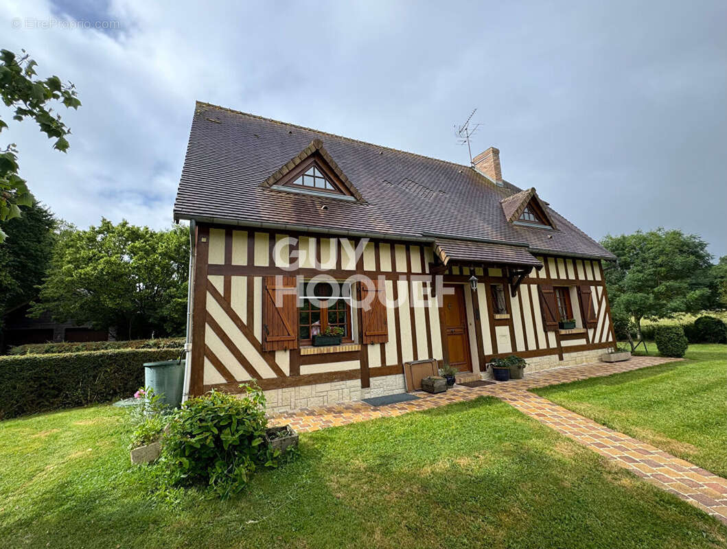 Maison à BRETEUIL