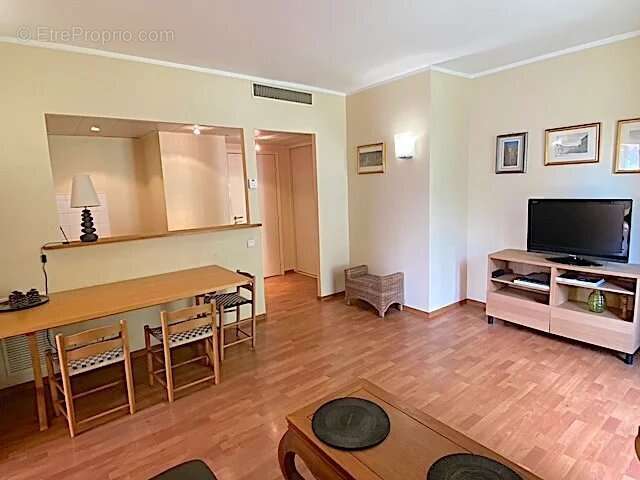 Appartement à BEAULIEU-SUR-MER